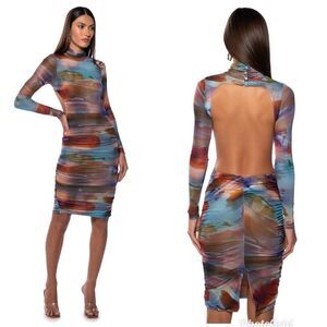 AKIRA MEL PRINTED OPEN BACK MULTICOLOR LONG SLEEVE RUCHED MIDI DRESS SIZE M